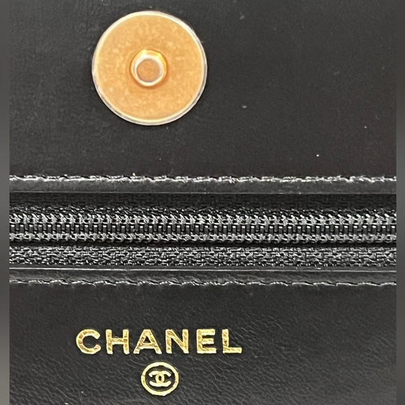 Chanel - Picture 8 of 12
